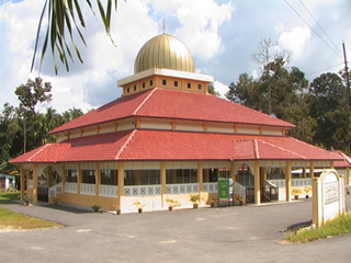 mosque_gold_dome.jpg