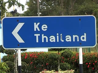 v0014_arrival_thailand.jpg